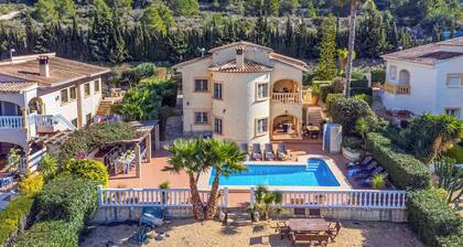 Villa Comodo