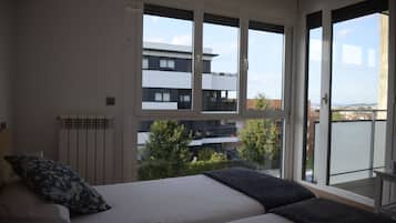 4 chambres, fer et planche Ă  repasser, Wi-Fi, draps fournis