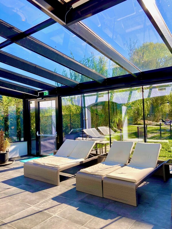 Terrace/patio - Apartments C'EST LA SEA - Apartment with rooftop terrace (Neusiedl am See)