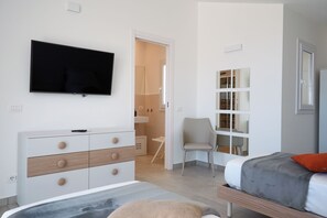 4 camere, ferro/asse da stiro, Wi-Fi, lenzuola