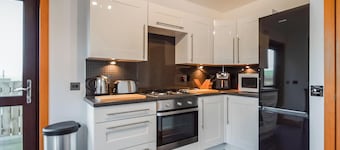 2 bedroom accommodation in Stromness