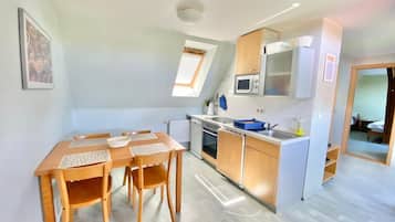 MikrovÄgsugn, spishÀll, diskmaskin och brödrost