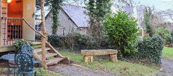 Shepherds Hut One - UK48784