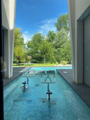 Utomhuspool