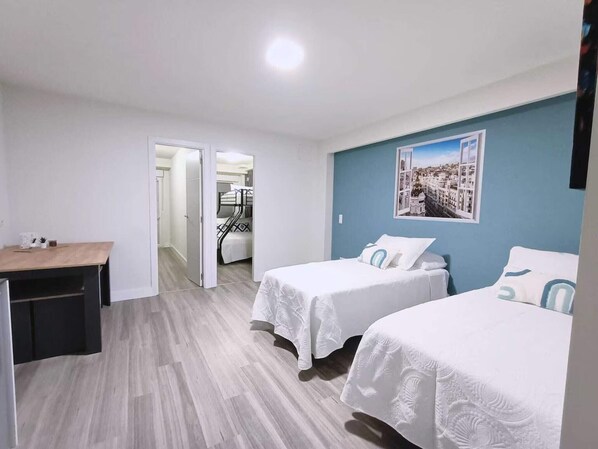 3 bedrooms, iron/ironing board, free WiFi