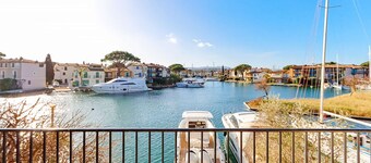 Duplex rénové 2 chambres à Port Grimaud - Climatisation, Terrasse