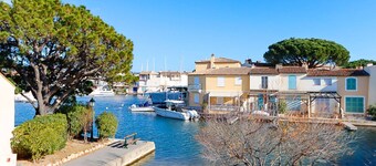 PORT GRIMAUD Duplex renove 2 chambres - Climatisation, Terrasse