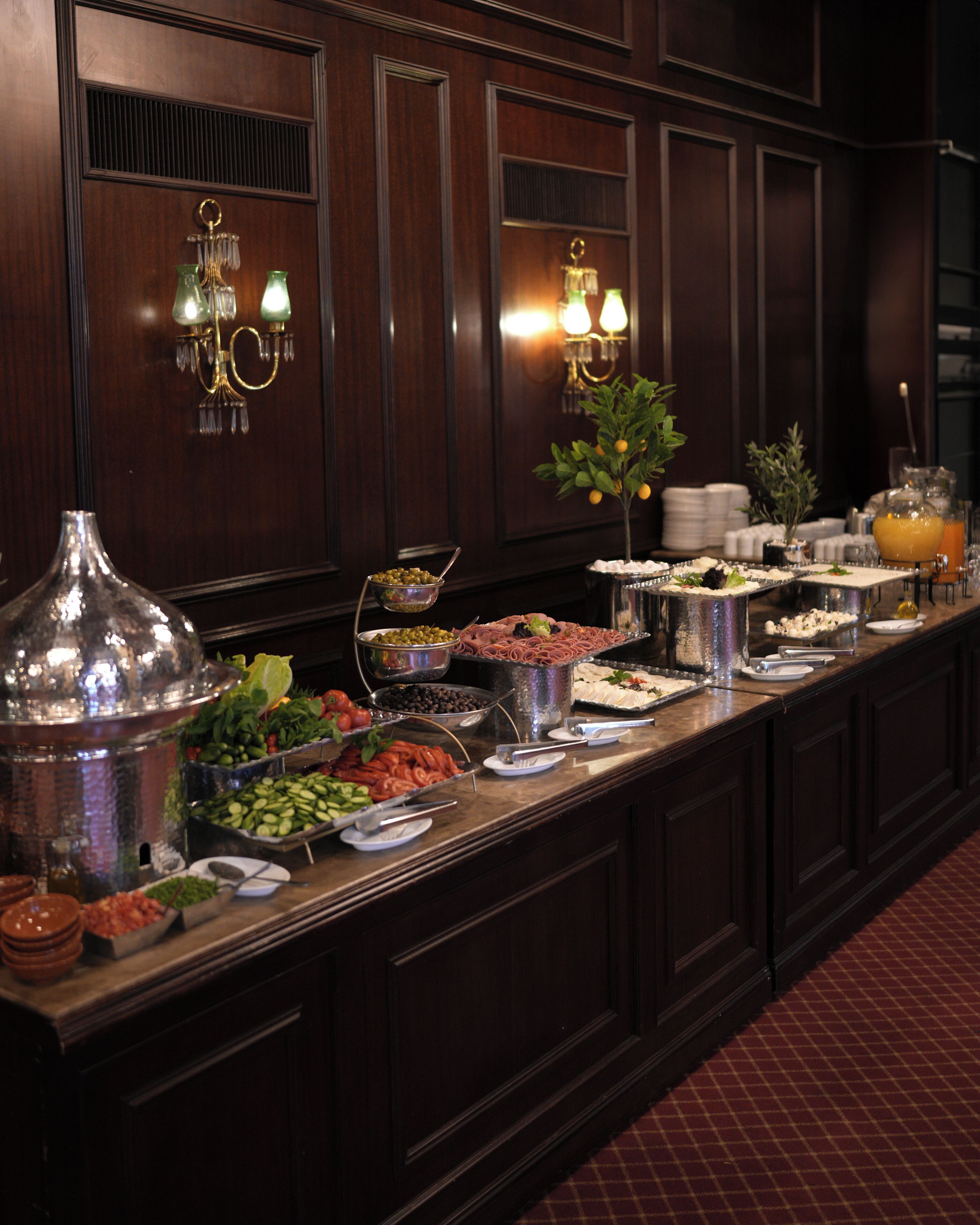 Dagelijks continentaal ontbijt inbegrepen