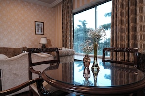 Royal Suite | Living area - Chtaura Park Hotel (Chtaura)