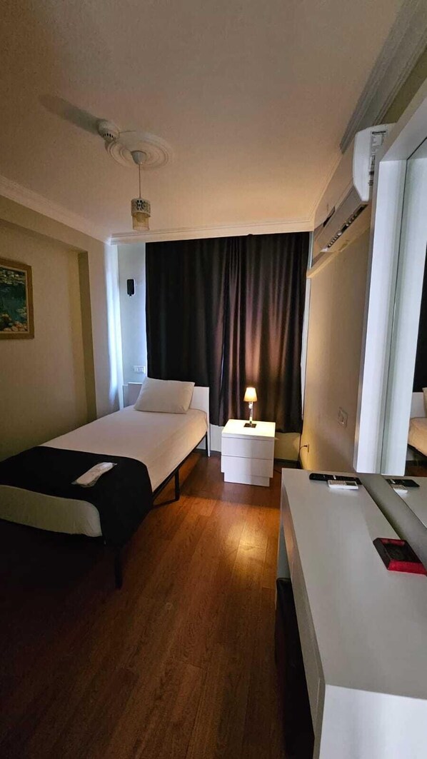 Standard Single Room | Premium bedding, free WiFi, bed sheets