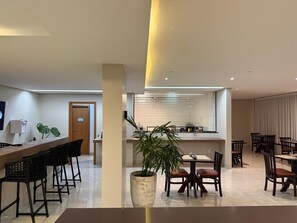Restaurant - Izzy Hotel (Uberlandia)