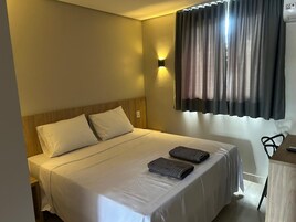 Double Room, City View | Desk, laptop workspace, free WiFi