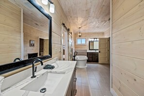 Lakosztály | 5 hálószoba