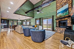 Lakosztály | 5 hálószoba