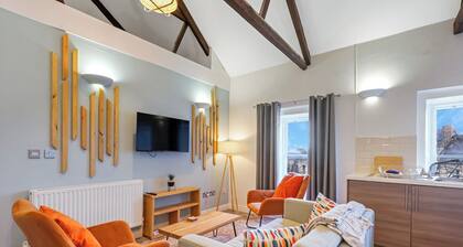 Chai- Tea Warehouse - North East Escapes