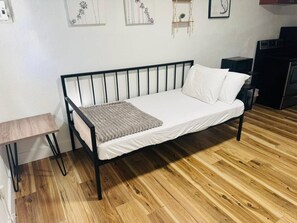 1 bedroom, WiFi