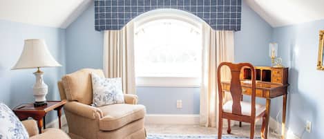 The Towneley | In-room safe, individually decorated, individually furnished, free WiFi