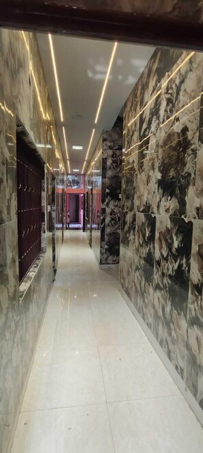 Lobby - Shree Kashi Vishwanath Home Stay (Varanasi)