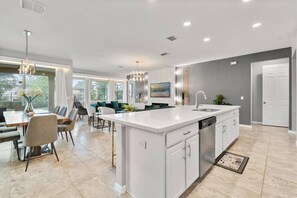 Interior - 6 BD/ 5.5 BA/ Solara Resort (9055 SR) (Kissimmee)