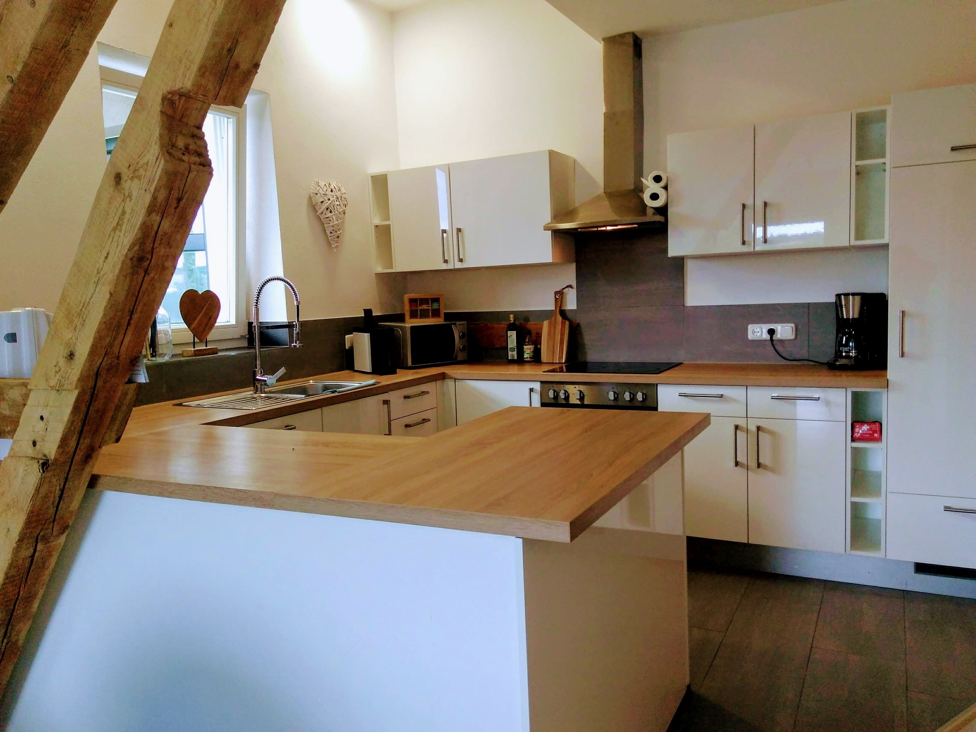 Appartement Exclusif | Cuisine privée | Grand réfrigérateur, micro-ondes, four, plaque de cuisson