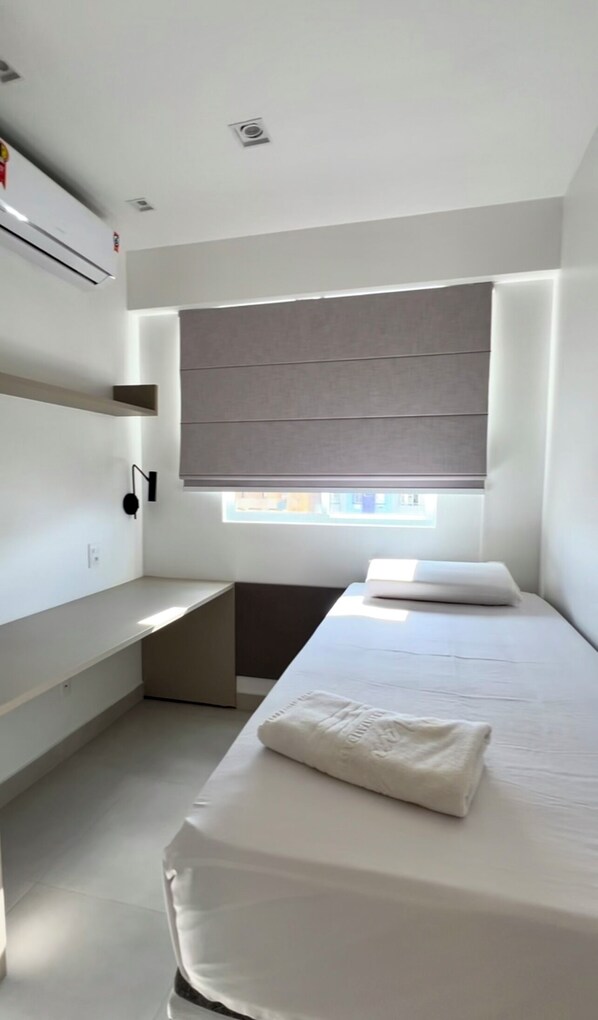 2 室のベッドルーム、WiFi (無料)