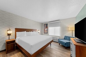 Schreibtisch, laptopgeeigneter Arbeitsplatz, Verdunkelungsvorhänge