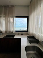 Luxury Apartment, Private Pool, Sea View | Private kitchen | Toaster