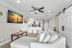 Smart TV - Maidstone 2725 At Innisbrook... (Palm Harbor)