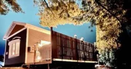 Charming cottage in lovely Merrimac next to Ski/Golf/Hiking/Breweries