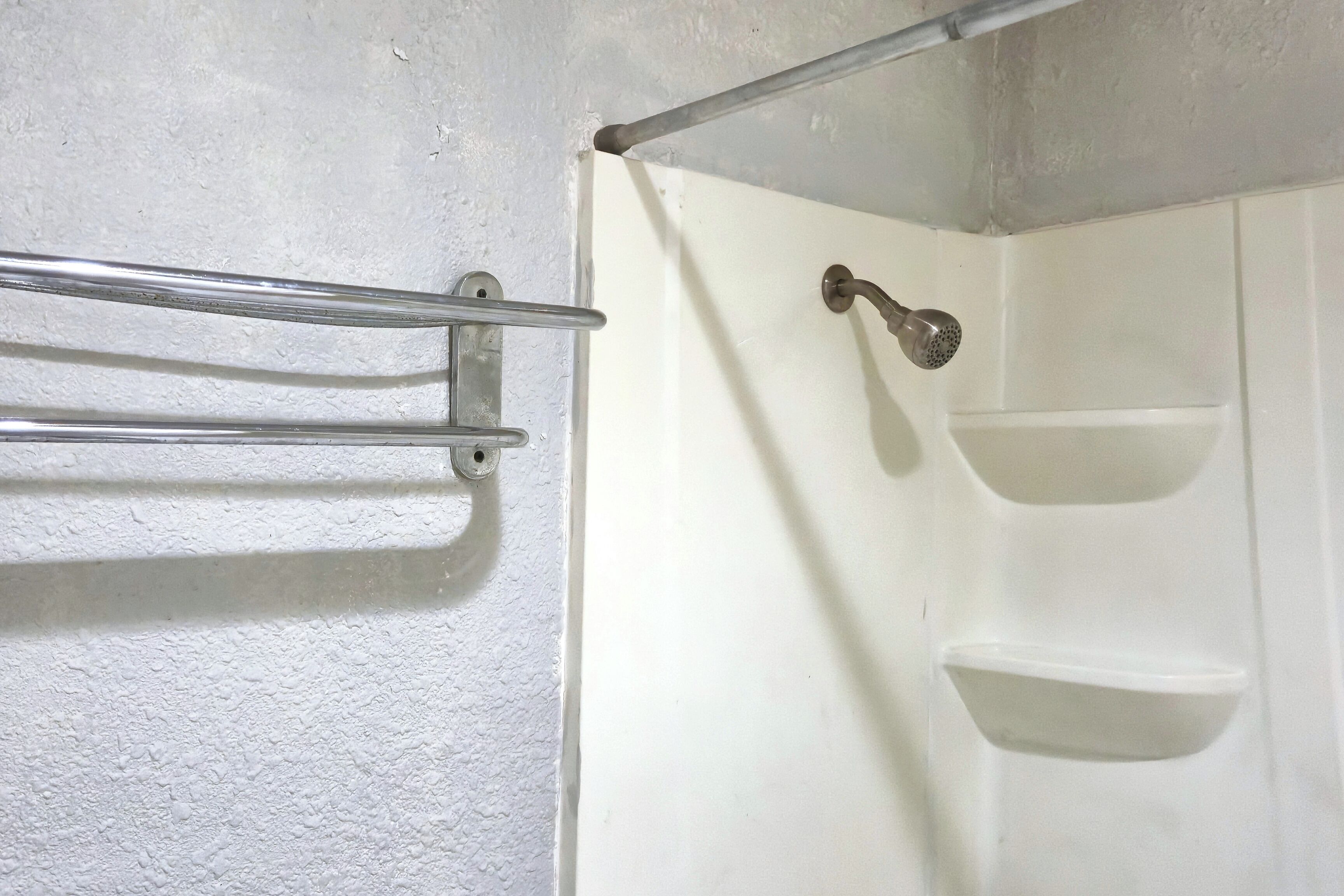 Regadera en el baño