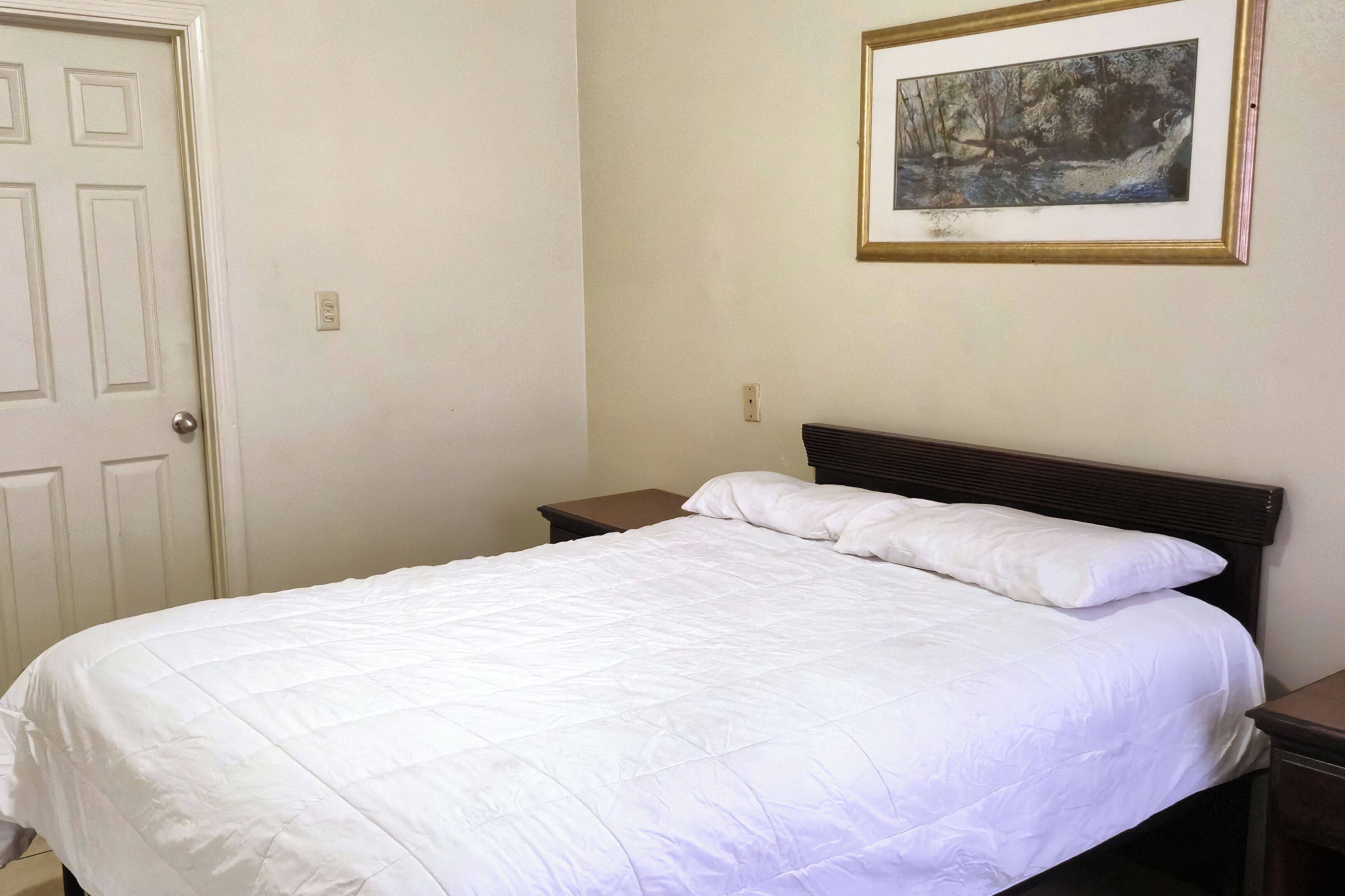 Bureau, Wi-Fi gratuit, draps fournis