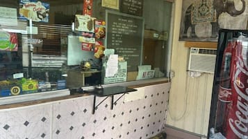 Tempat makan