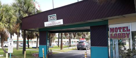 Entrada da propriedade