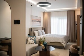 ลักซ์ชัวรี่สตูดิโอ, วิวเมือง | บริเวณนั่งเล่น