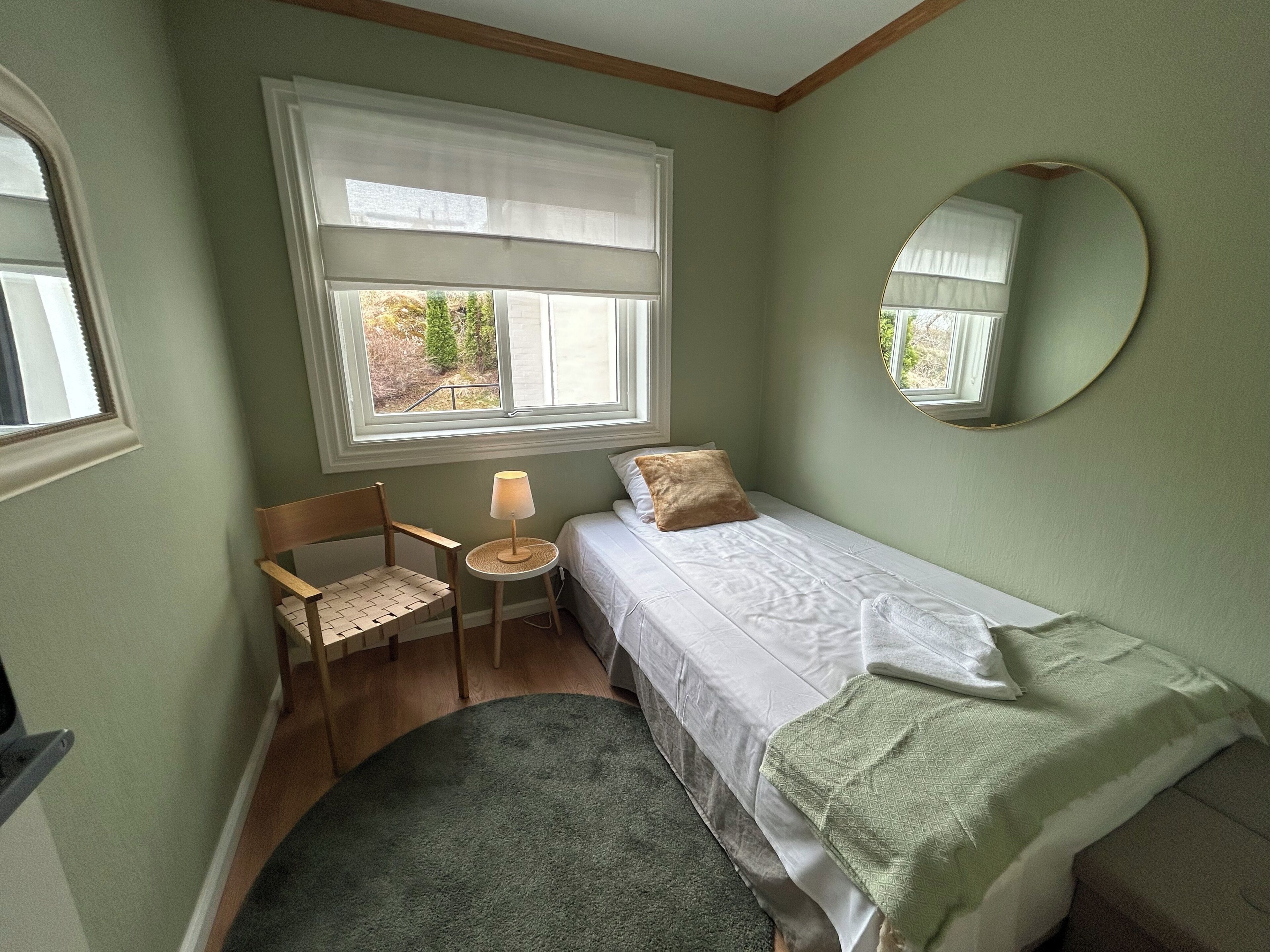 Individually decorated, individually furnished, free WiFi