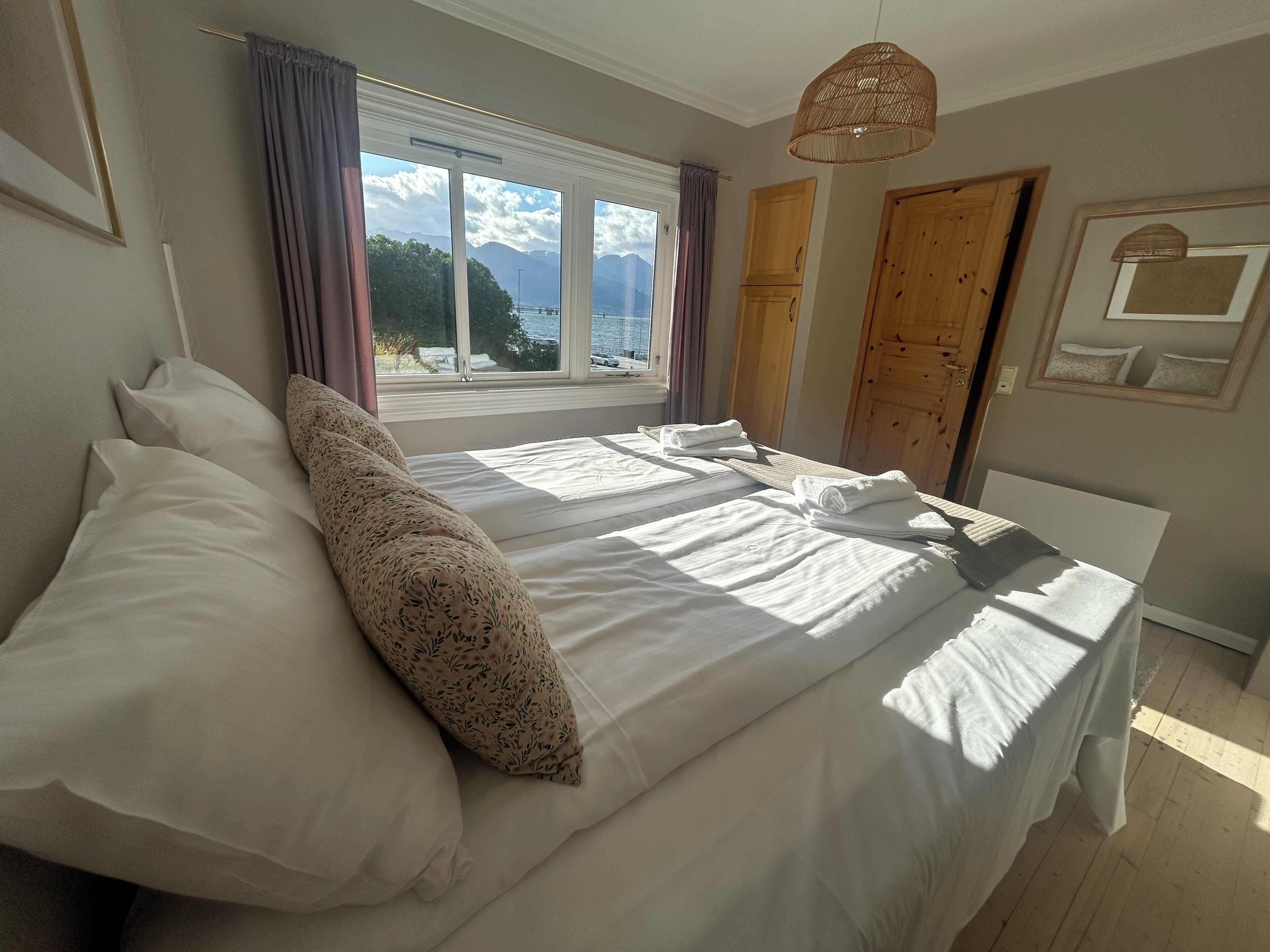 Double Room, Partial Sea View