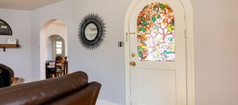 Quiet, Comfortable Home in Pacific Terrace - Near Downtown, Sky Lakes & OIT