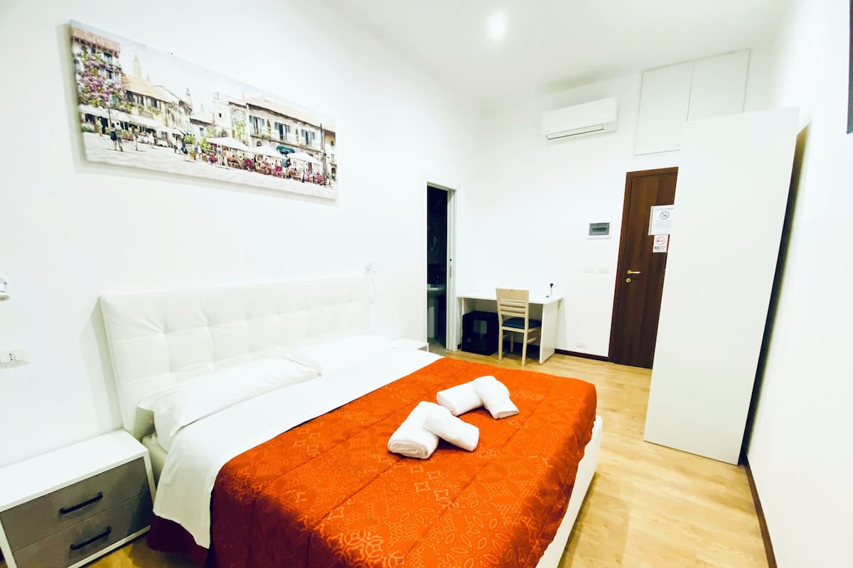 Comfort kamer, 1 twee- of 2 eenpersoonsbedden | Een minibar, individueel gedecoreerd, individueel gemeubileerd