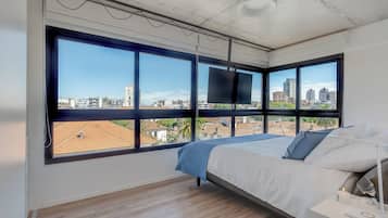 2 habitaciones, tabla de planchar con plancha, wifi y ropa de cama