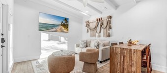 ดิ แองเคอร์ อินน์  