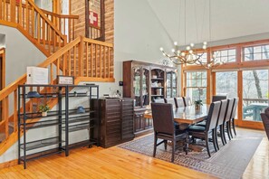 House (5 Bedrooms) | Interior - Mountain Escape With Game Room, Balcony & Stunning Views in the Poconos Christina (Tannersville)