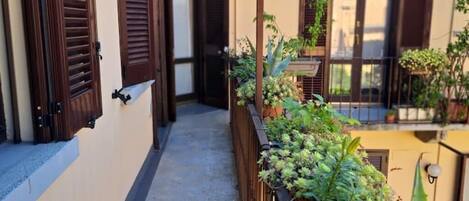 تفاصيل الفندق من الخارج