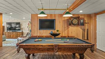 House | 5 bilik tidur