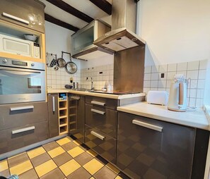 Microwave, oven, stovetop