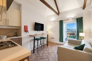 スマートテレビ、書庫