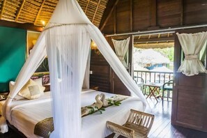 Nôi/giường cho trẻ sơ sinh 