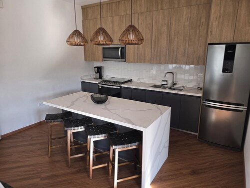 Comfortable, amplia y moderna casa para 6 personas con vista a Pena de Bernal