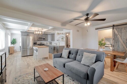 Fully-stocked home with cowboy pool & luxury beds