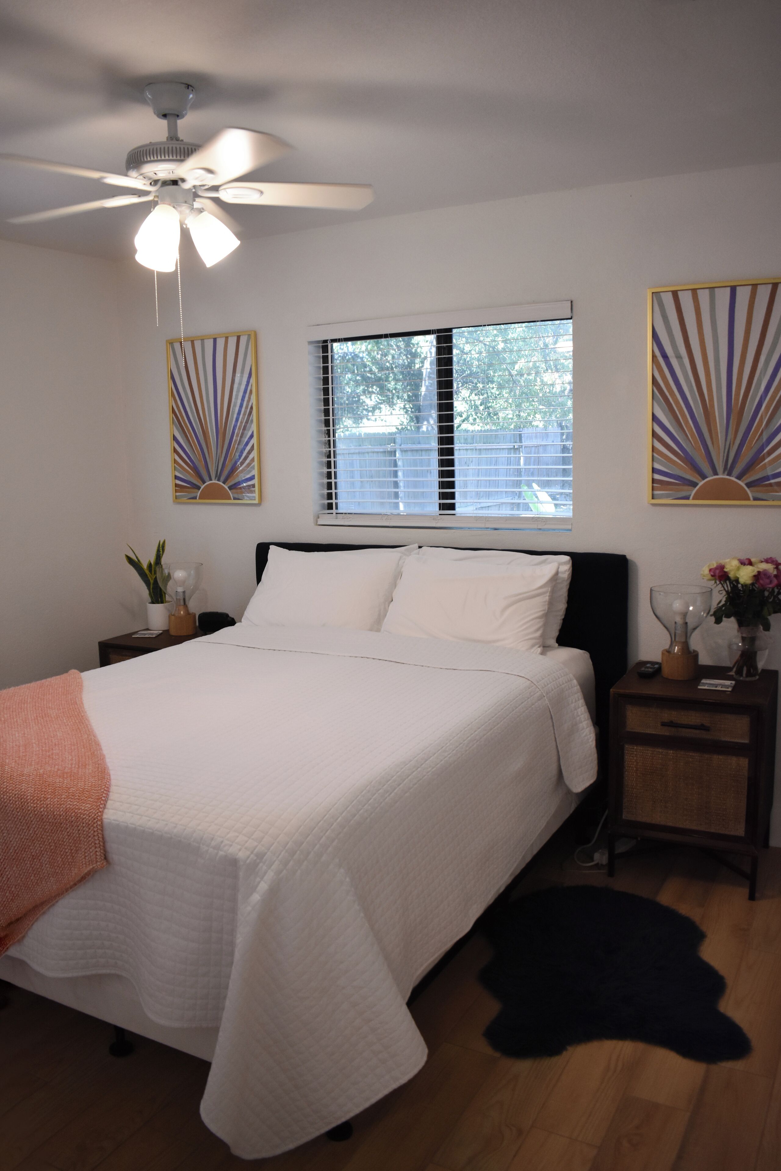 2 Schlafzimmer, Zimmersafe, Schreibtisch, Bügeleisen/Bügelbrett