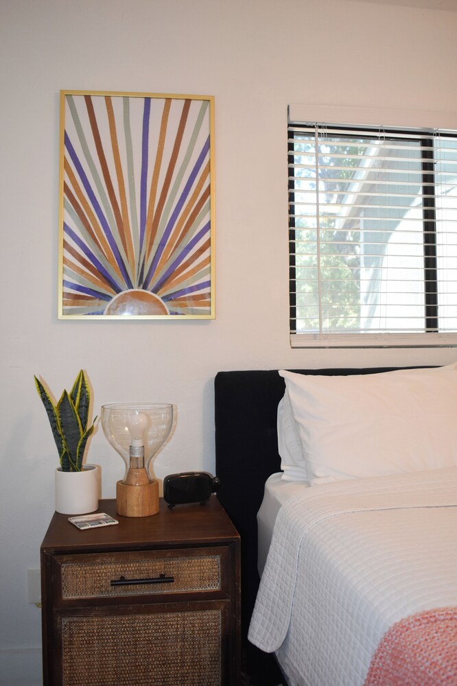 Curated visual reference: Picture Idea: Fully Stocked Home With Cowboy Pool Luxury Beds Georgetown